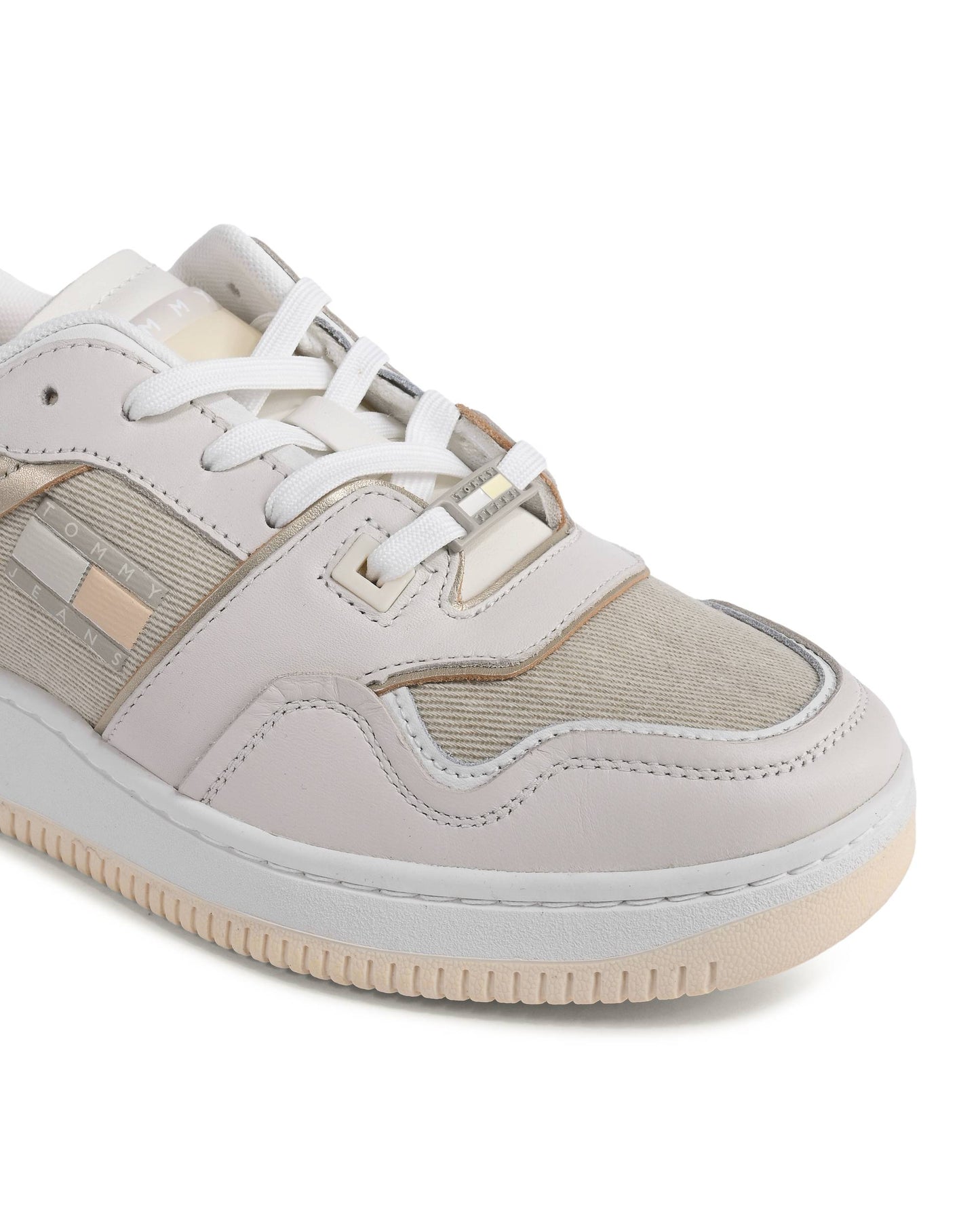 Tommy Hilfiger Womens Sneaker White EN0EN02356YBI