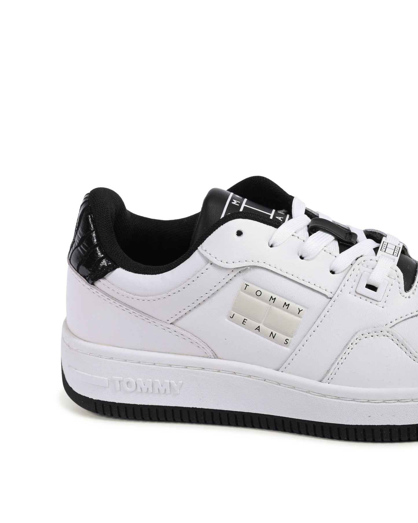 Tommy Hilfiger Womens Sneaker White EN0EN02534YBL