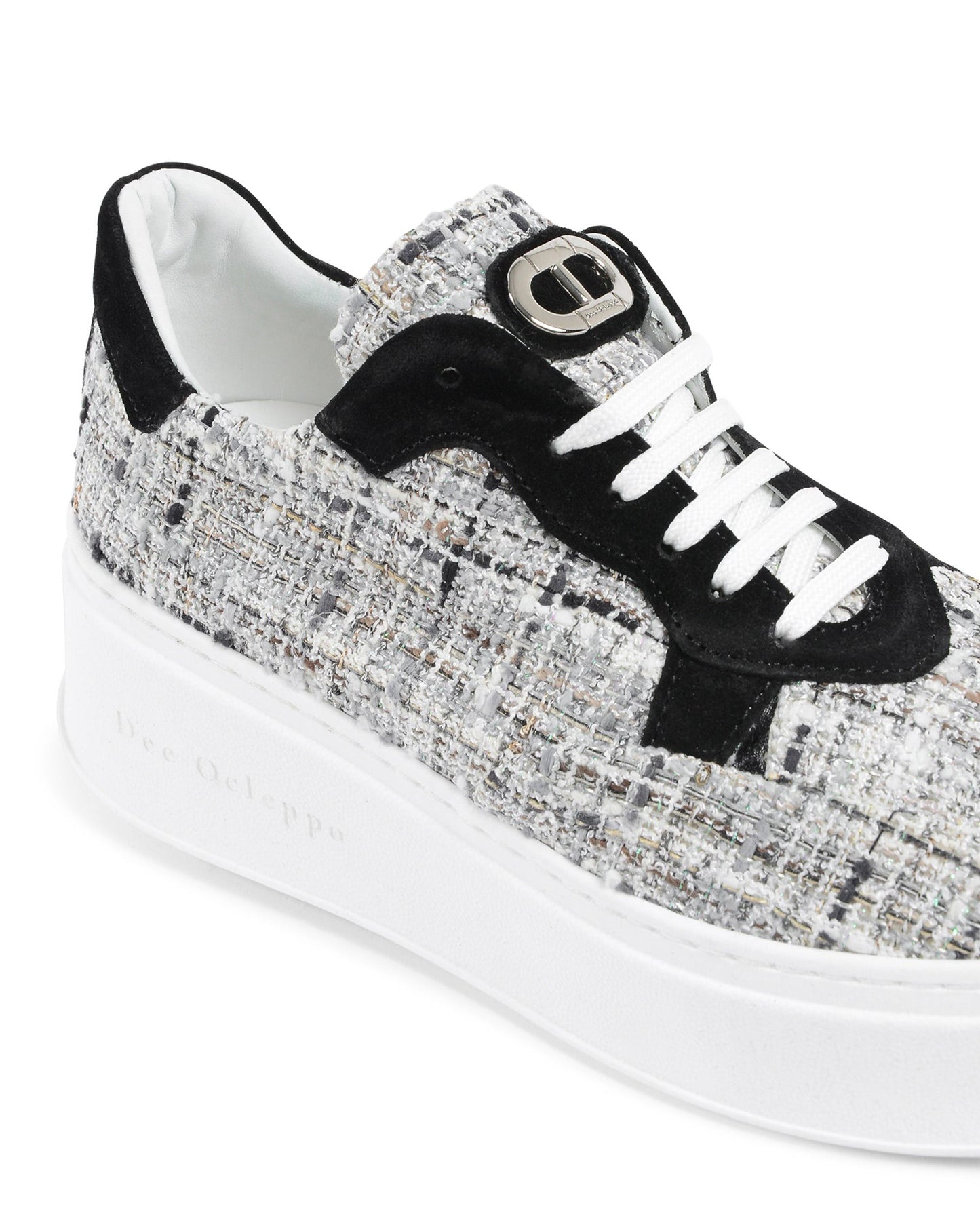 Challenging Boucle Sneaker - Black
