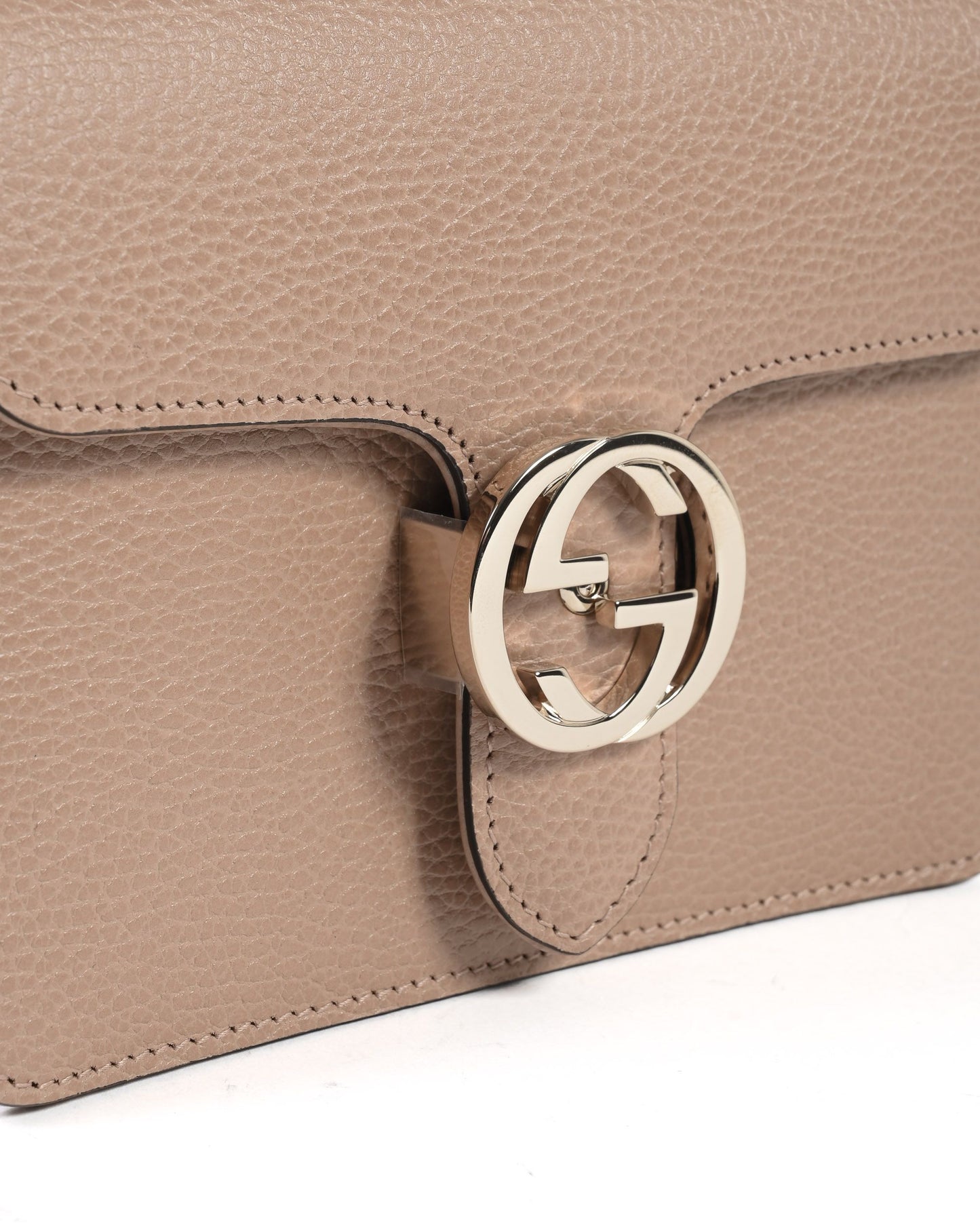 Gucci Interlocking leather bag with chain 510304 CAO0G 2754