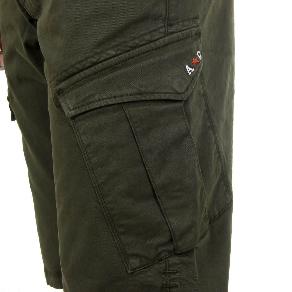 Andrew Charles Mens Shorts Green JAKO