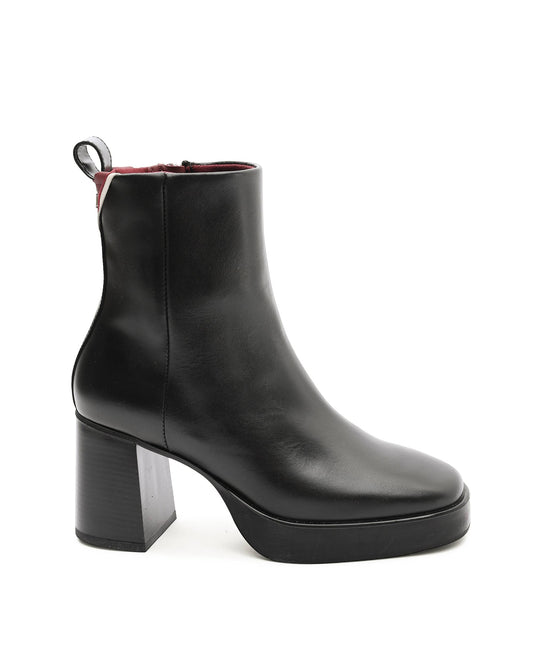 Tommy Hilfiger Womens Boots FW0FW08100BDS