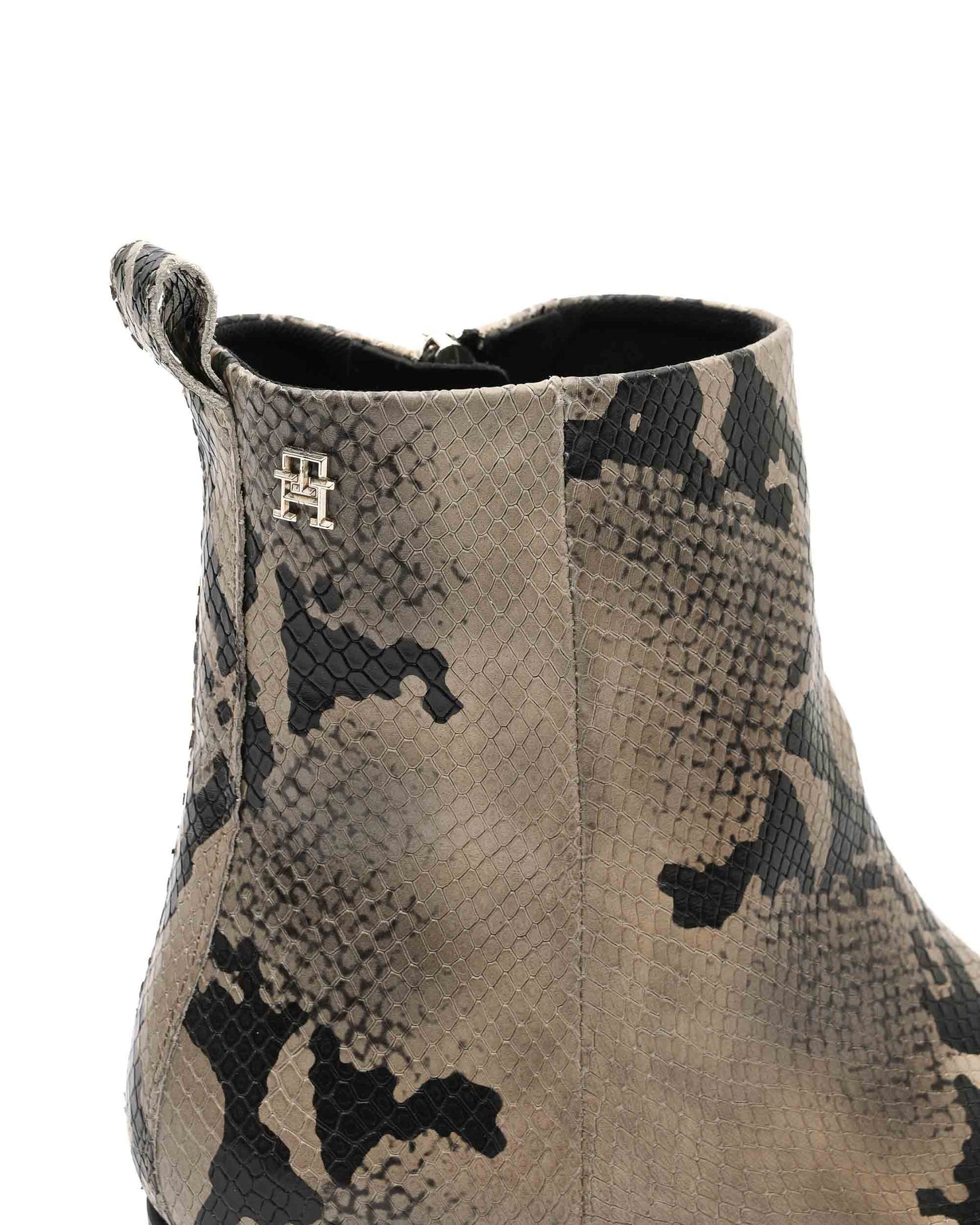 Tommy Hilfiger Womens Boots FW0FW083010F5