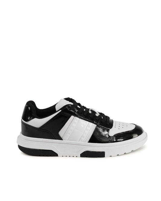 Tommy Hilfiger Womens Sneaker Black EN0EN02528BDS