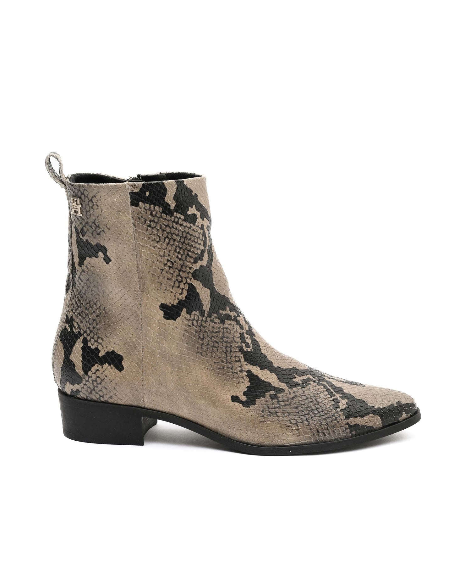 Tommy Hilfiger Womens Boots FW0FW083010F5