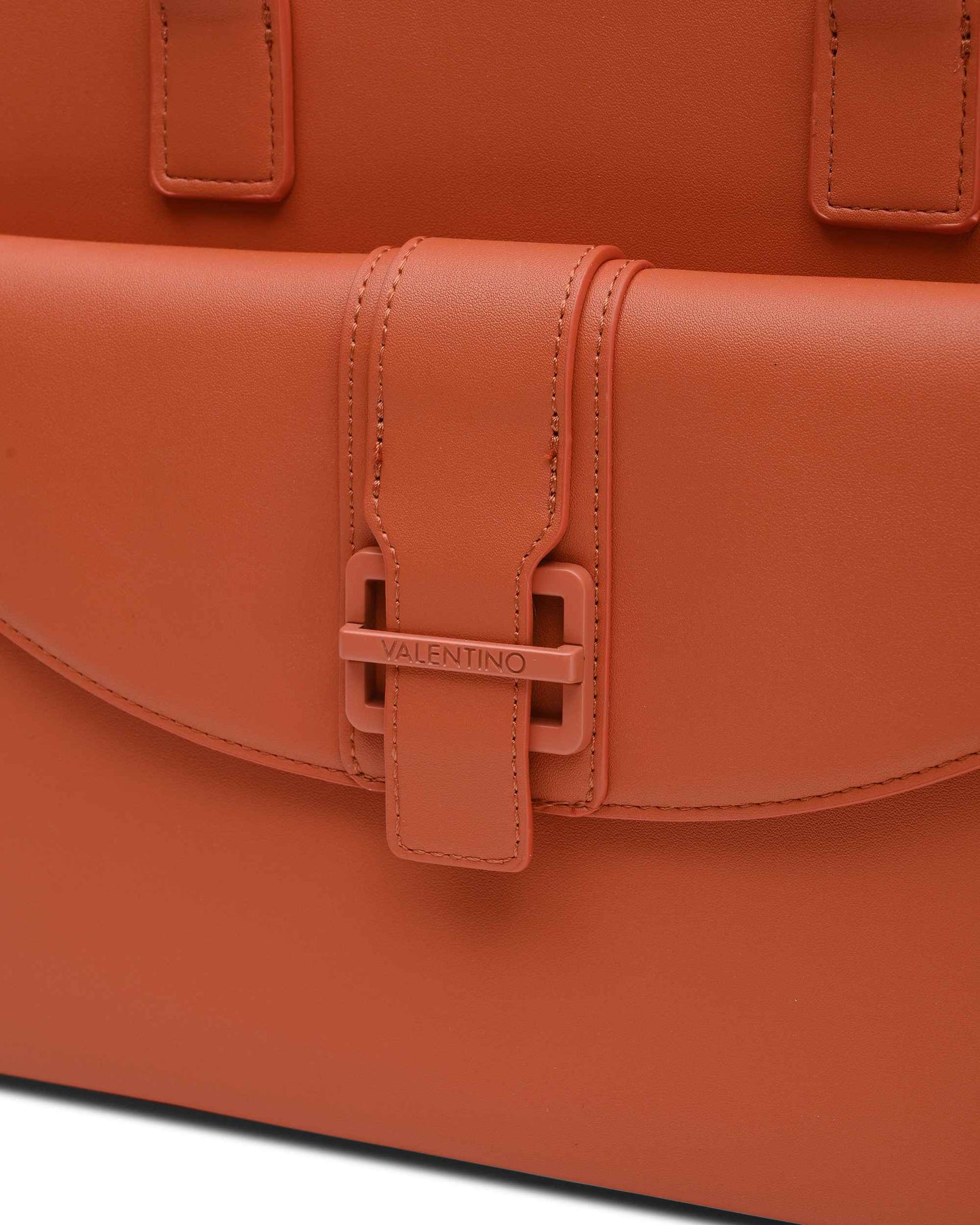 Valentino Womens Handbag VBS8AB04 048